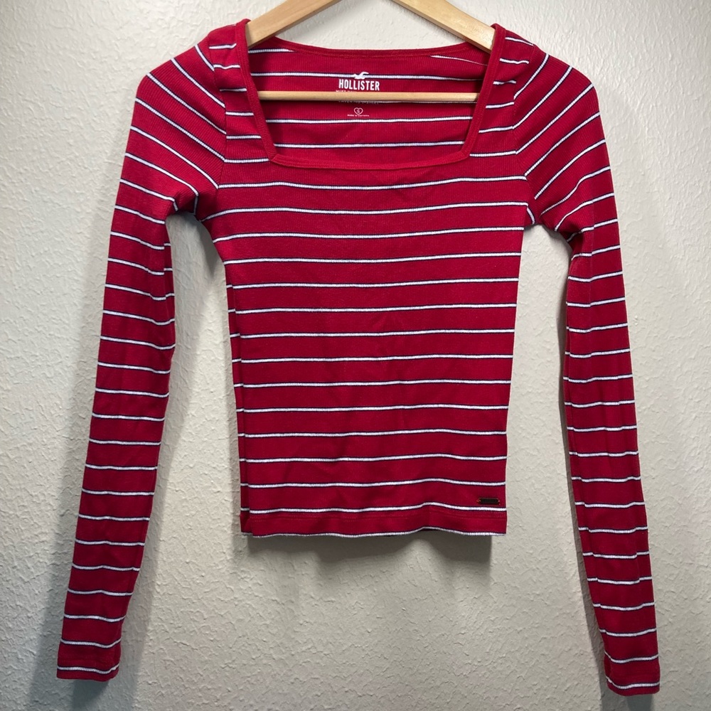 Hollister, small, red